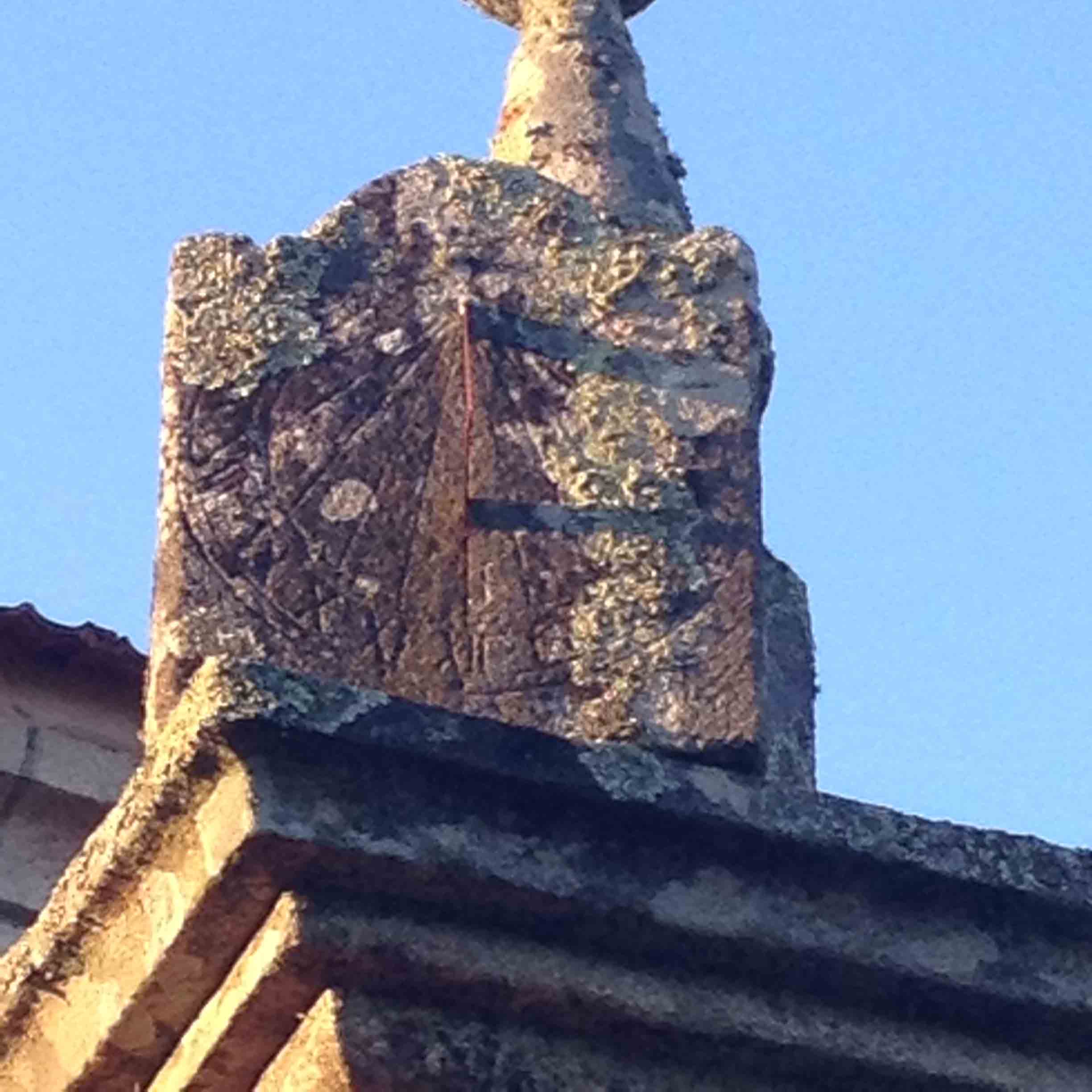 Reloj de sol San Miguel de Cabreira -Salvaterra de Miño